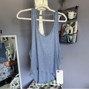 NWT Lululemon 10 Intended Tank Heathered Dark Cobalt
NEW NWT